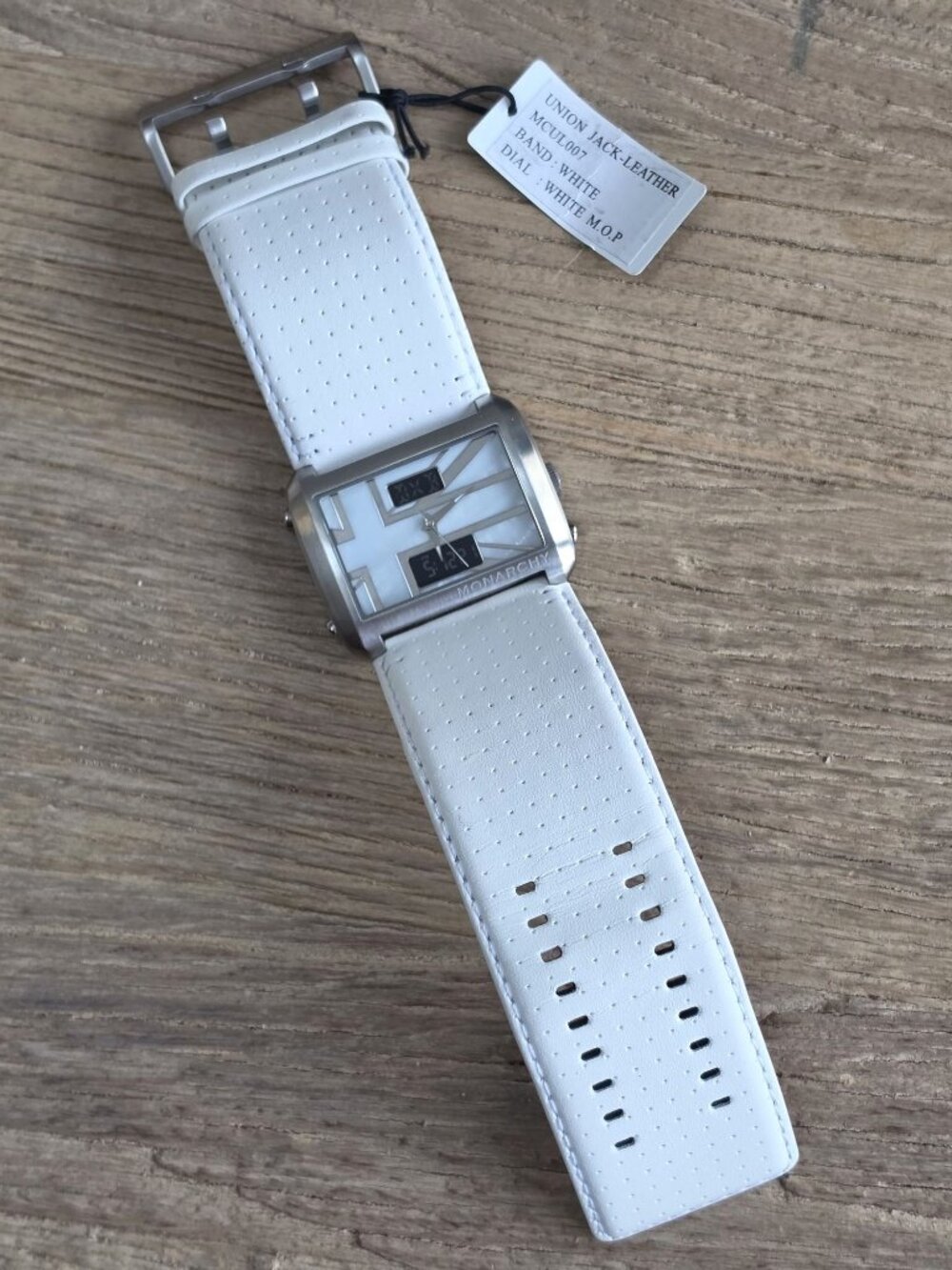Monarchy Union Jack NWT Watch Leather Strap MOP Dial Digital Display MCUL007